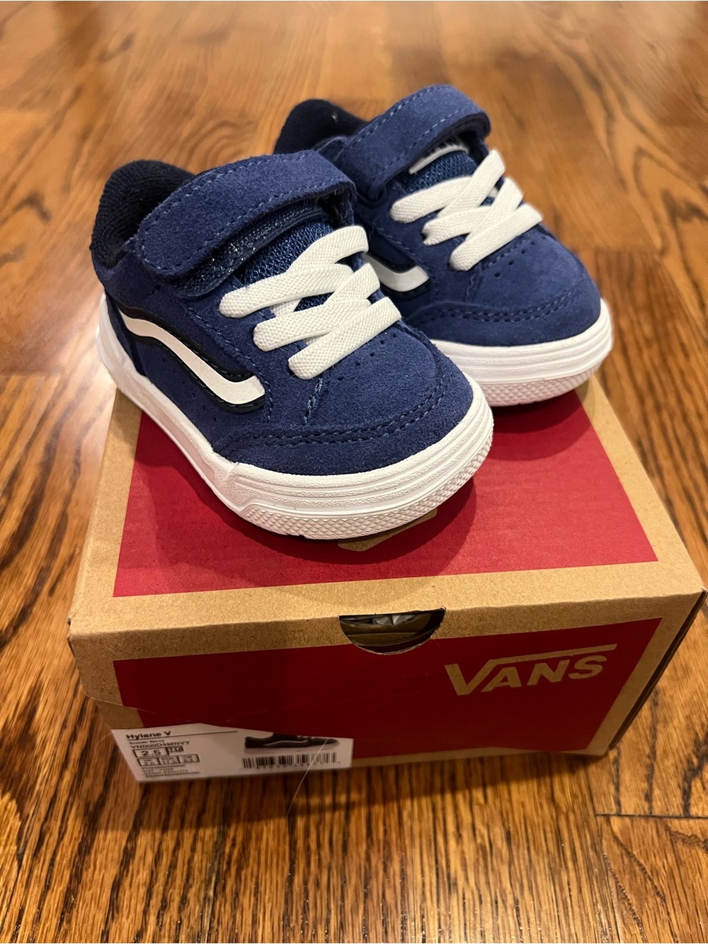 Vans Toddler Navy and White Old Skool Hook-and-Loop Sneakers
